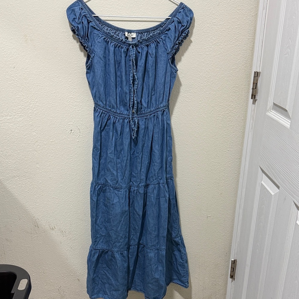 Speed Limit 98 Blue Off-Shoulder Maxi Dress